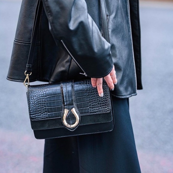 Zara Crossbody Bag - Picture 8 of 8